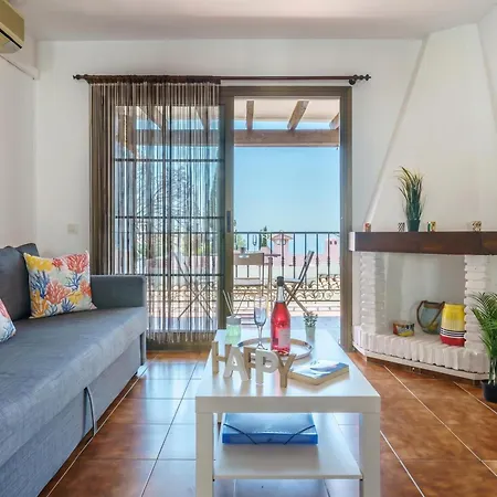 Appartement Sunny Tranquility With Pool - Happy *